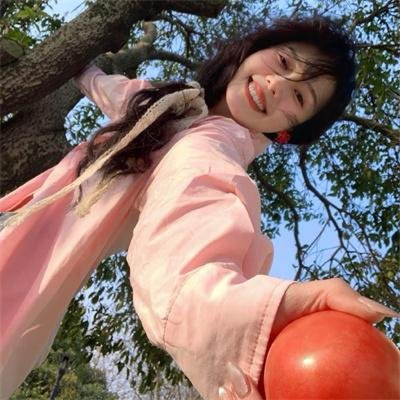 在我姐姐的婚纱里